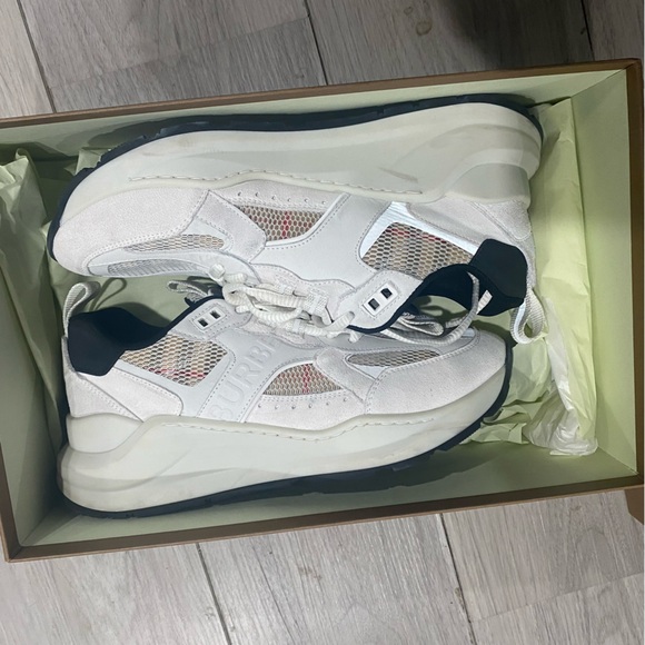 Burberry check mesh low-top sneakers (Woman’s) - Picture 3 of 9